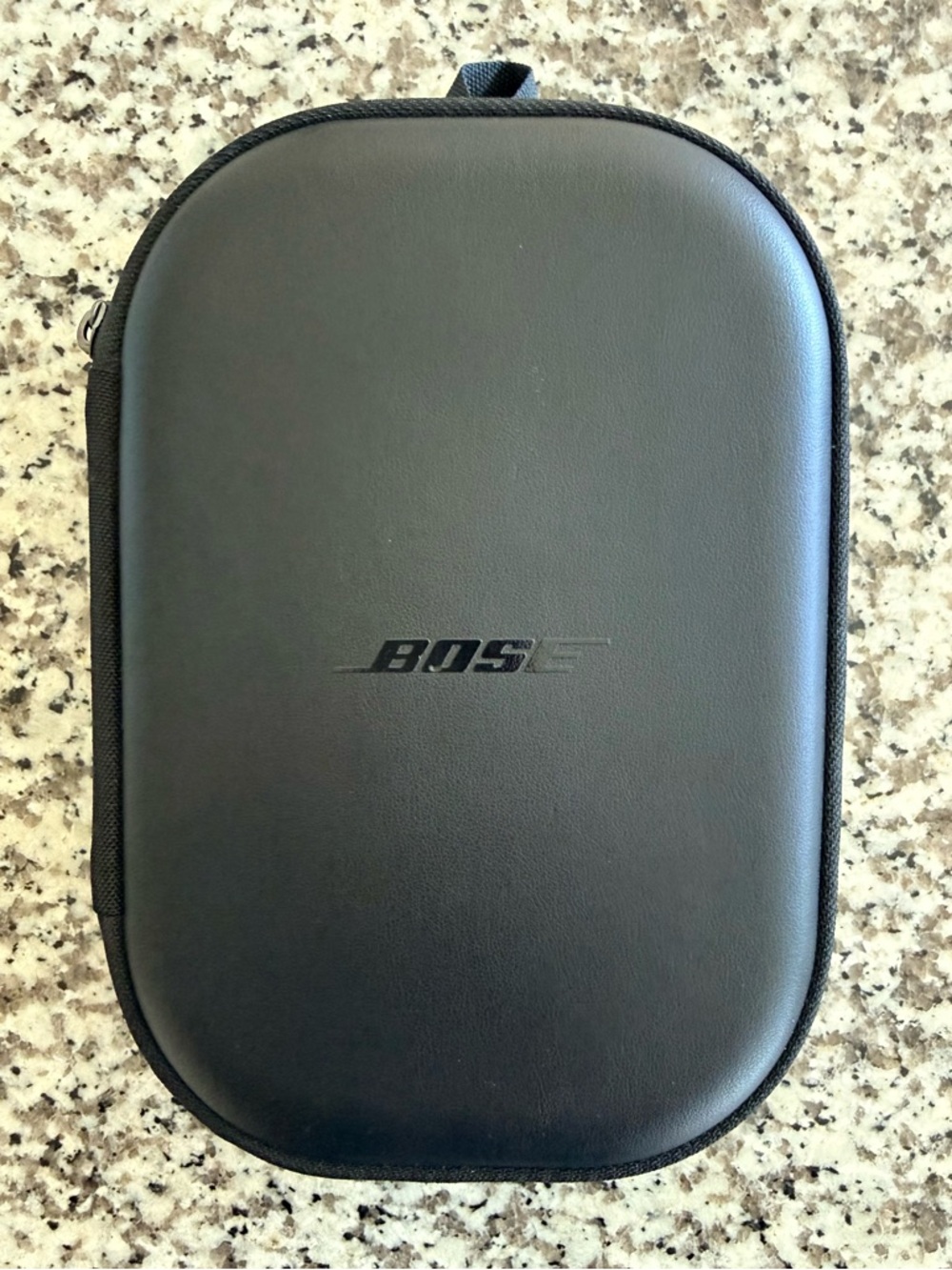 Bose QuietComfort 35 Wireless Noise Cancelling Headphones Silver w/ Case